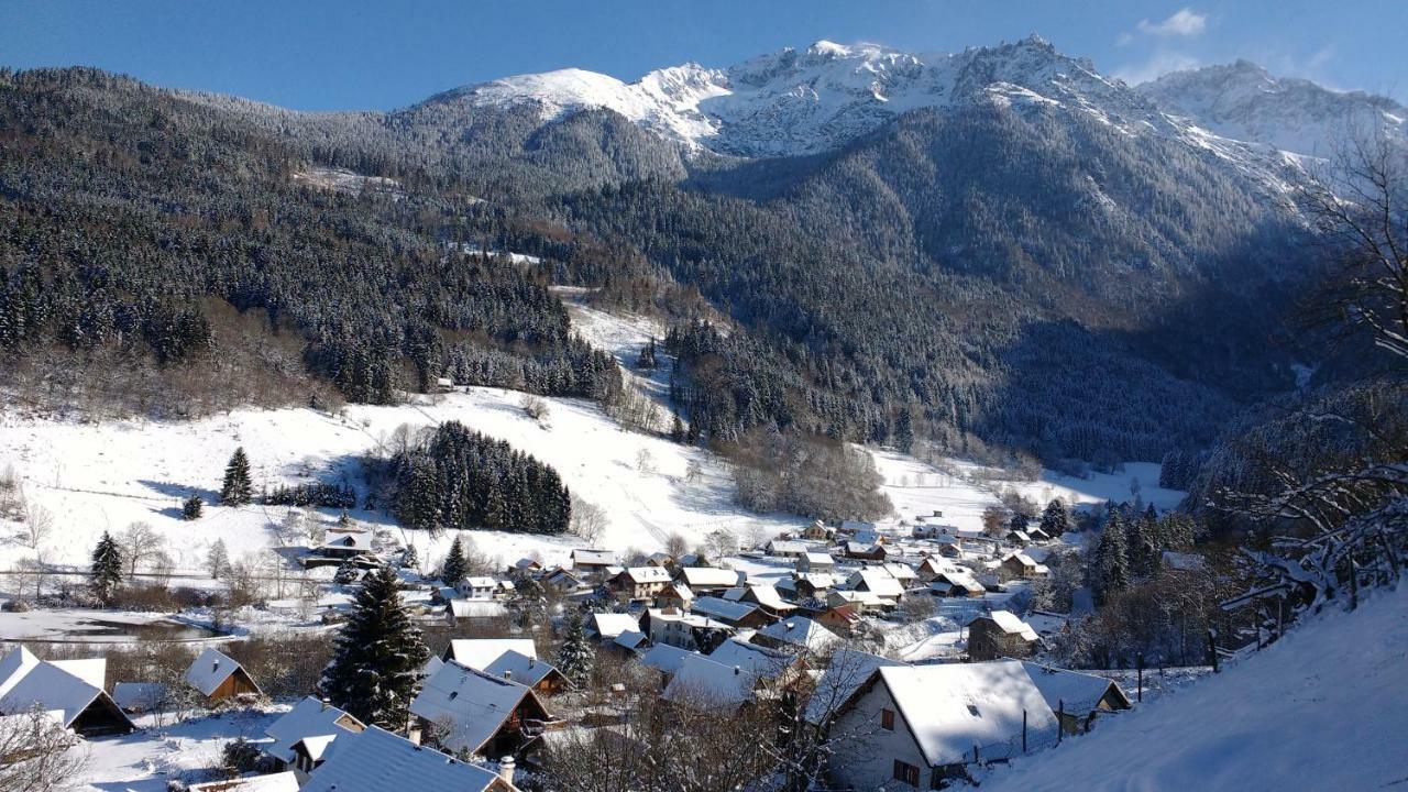 Gite La Chamoussiere Saint-Mury-Monteymond Exteriér fotografie